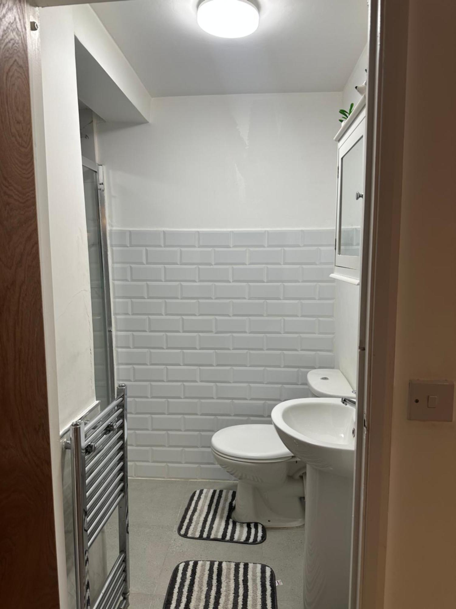 Stylish Studio Flat - Watford Junction - Harry Potter Exteriör bild